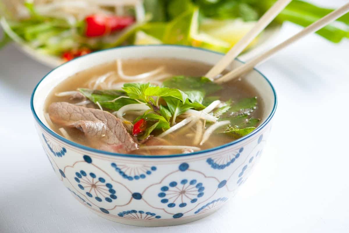 Phở Bò (Vietnamese Beef Noodle Soup)