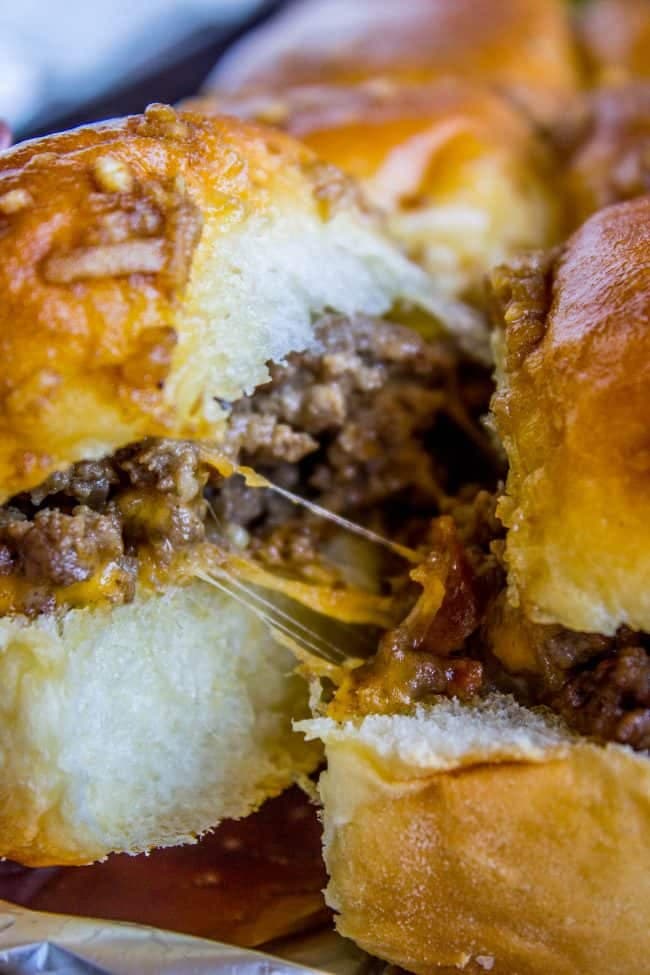 Party-Perfect Cheeseburger Sliders - Image