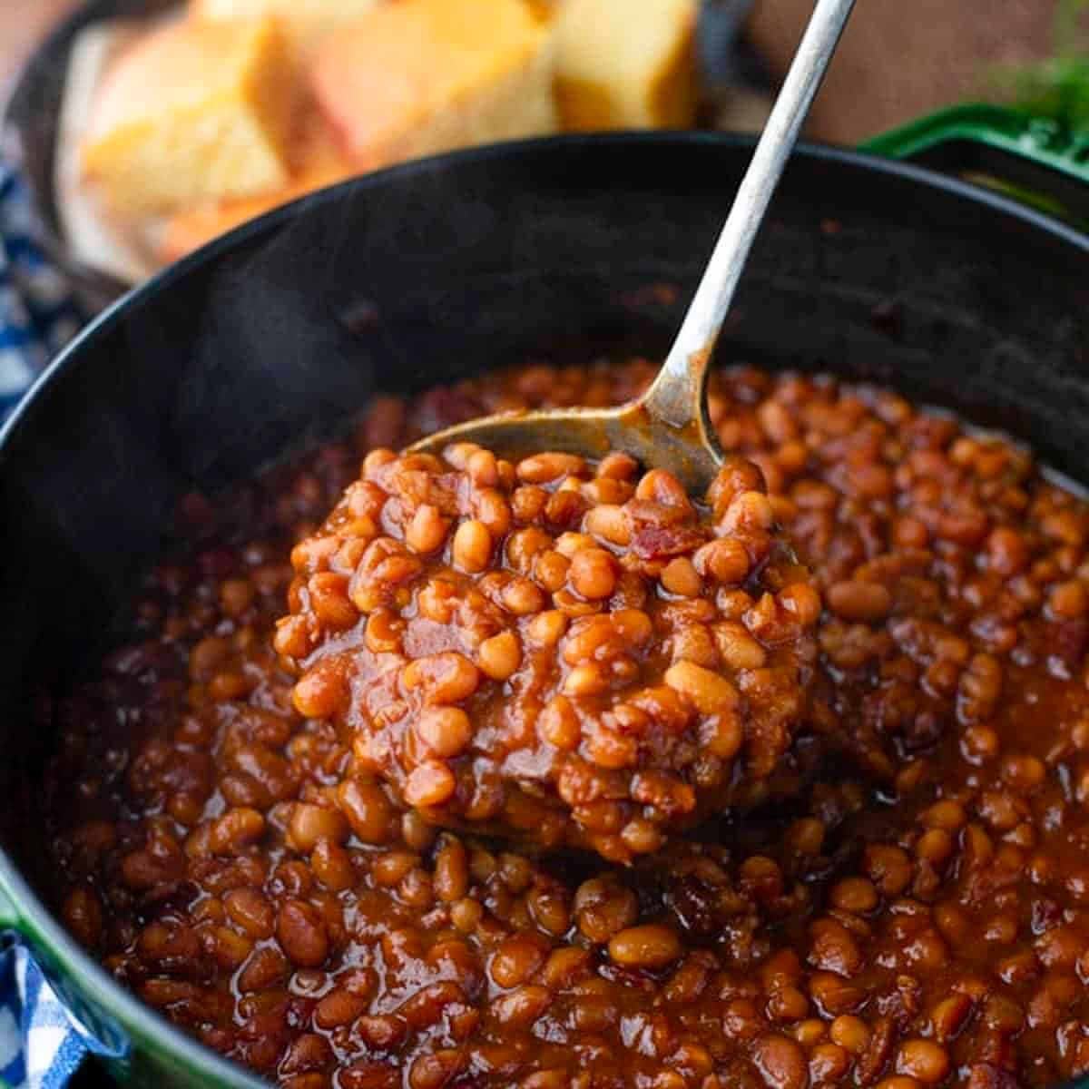 Old-Fashioned Baked Beans with Bacon - Image