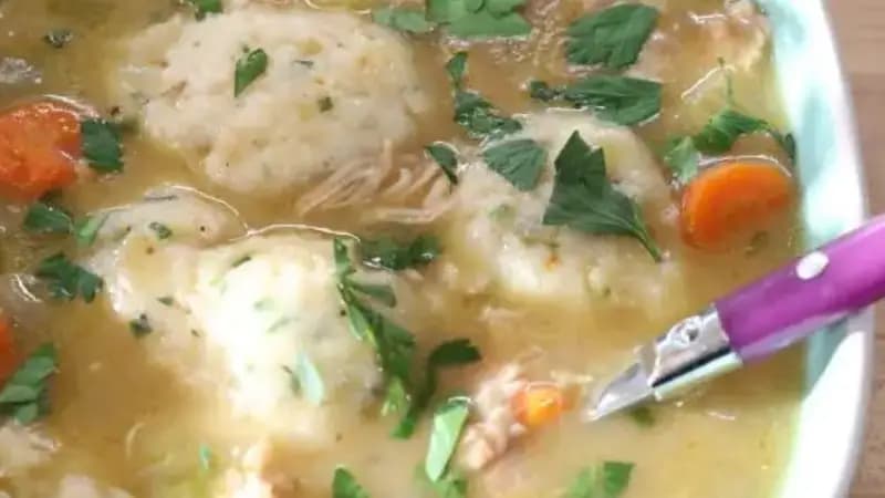 Old-Fashioned Chicken and Dumplings
