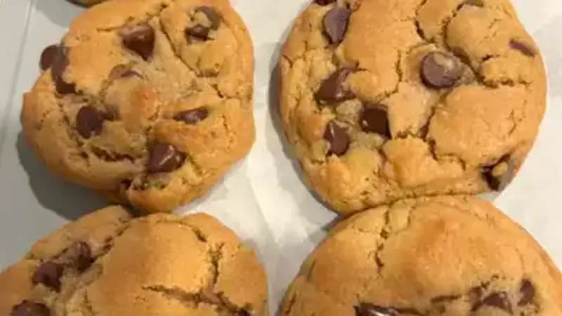 Classic Chocolate Chip Cookies - Image 2
