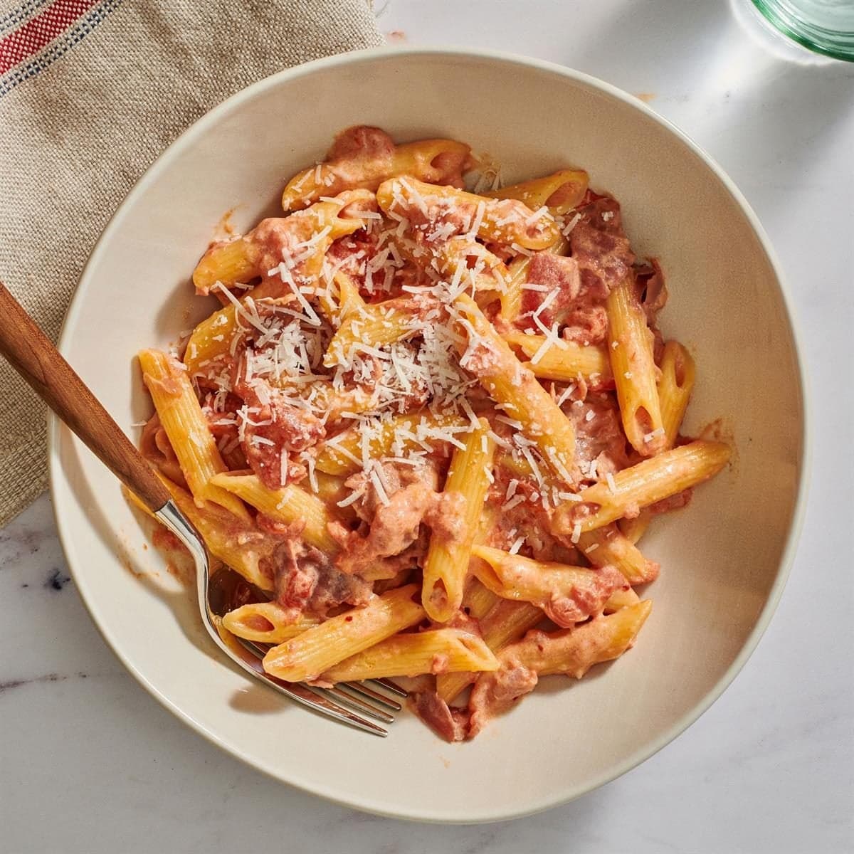 Penne alla Vodka with Prosciutto - Image