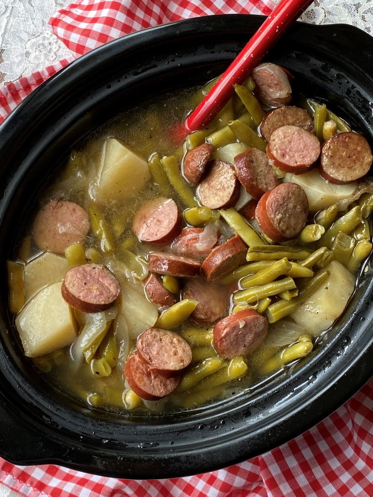 One-Pot Smoked Sausage, Green Beans, and Potatoes - Image