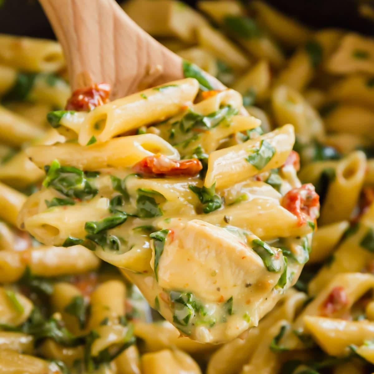 Skillet Chicken Florentine with Spinach and Sun-Dried Tomatoes - Image