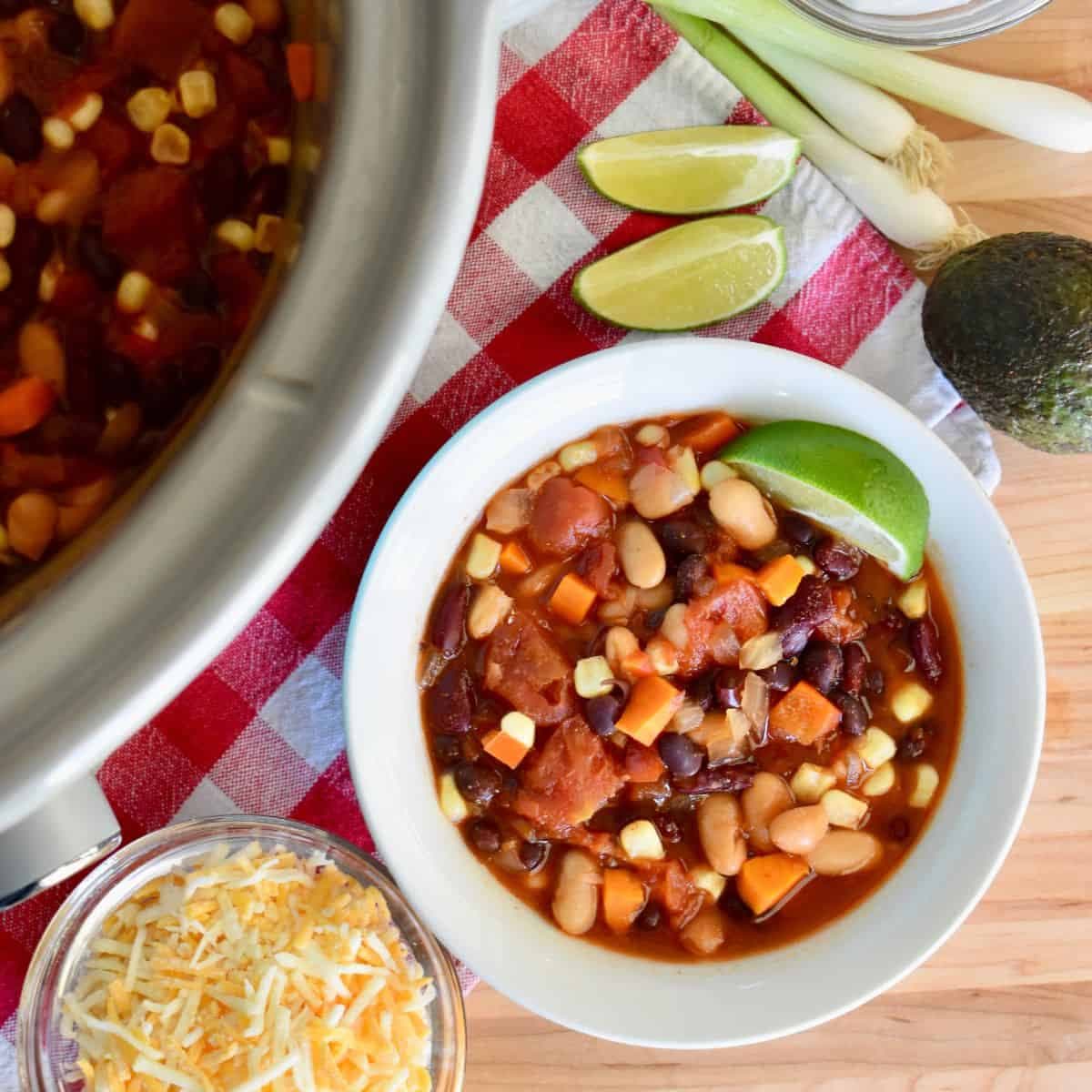 Slow Cooker Three Bean Vegetarian Chili - Image